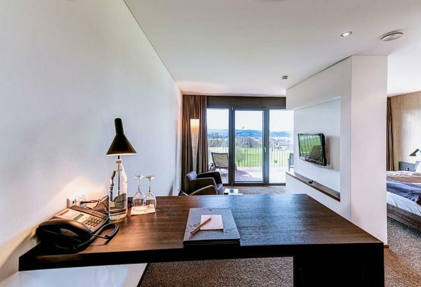Полулюкс, Small Luxury Hotel Wellnesshotel Golfpanorama
