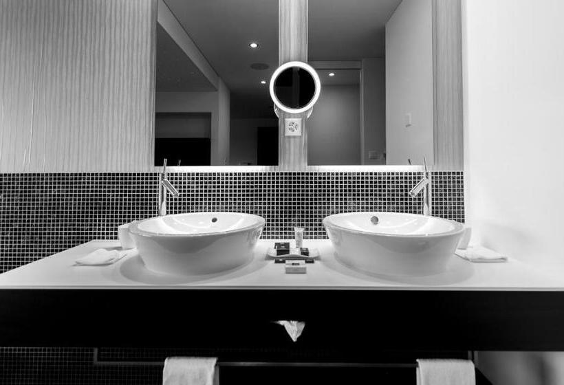 Номер Комфорт, Small Luxury Hotel Wellnesshotel Golfpanorama
