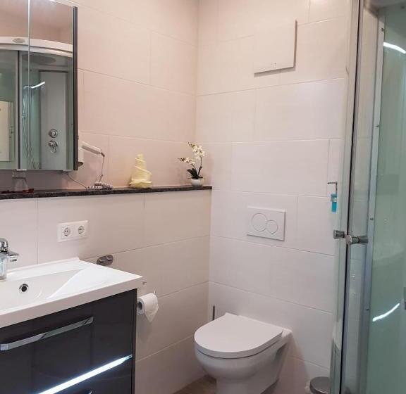 Номер Deluxe Кровать Кинг, Gästehaus Staudenschloss