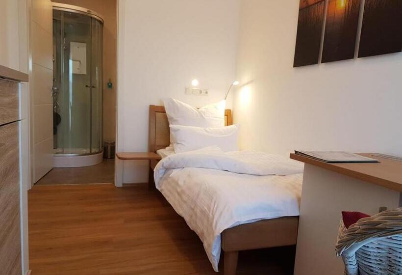 Номер Deluxe Одноместный, Gästehaus Staudenschloss