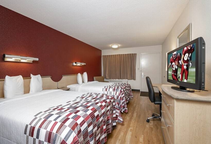 Номер Deluxe, Red Roof Inn Detroit Metro Airport  Taylor