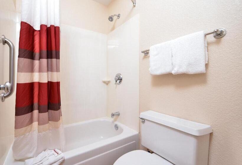 Номер Superior Кровать Кинг, Red Roof Inn Toledo  University