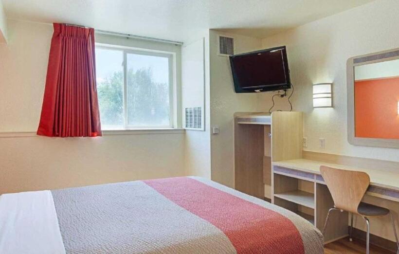 Номер Стандарт, Motel 6 Fort Lupton, Co