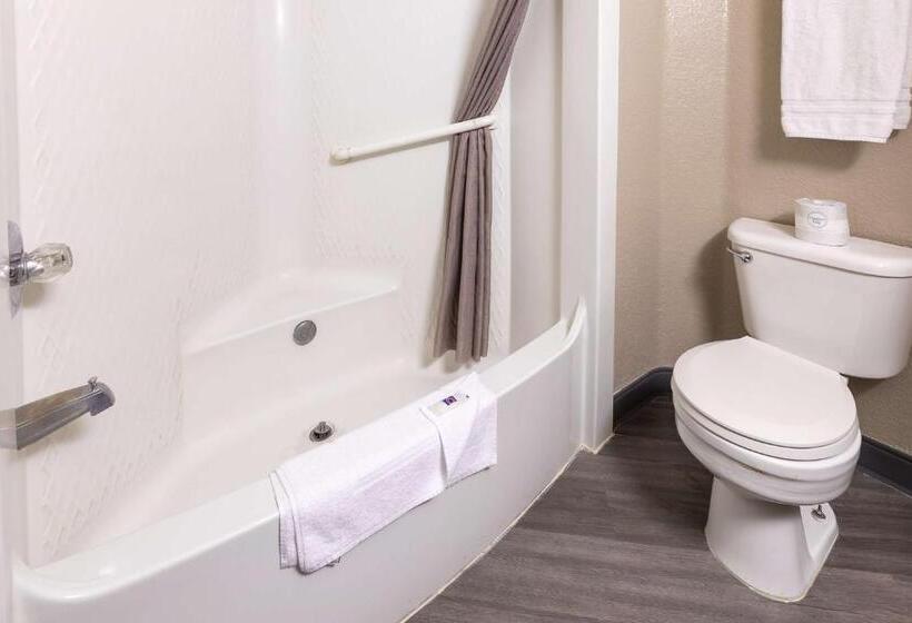 Полулюкс Повышенной Комфортности, Motel 6 Fort Lupton, Co