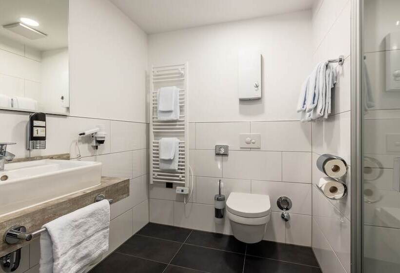 Семейный Номер, Trip Inn Hotel & Suites Essen