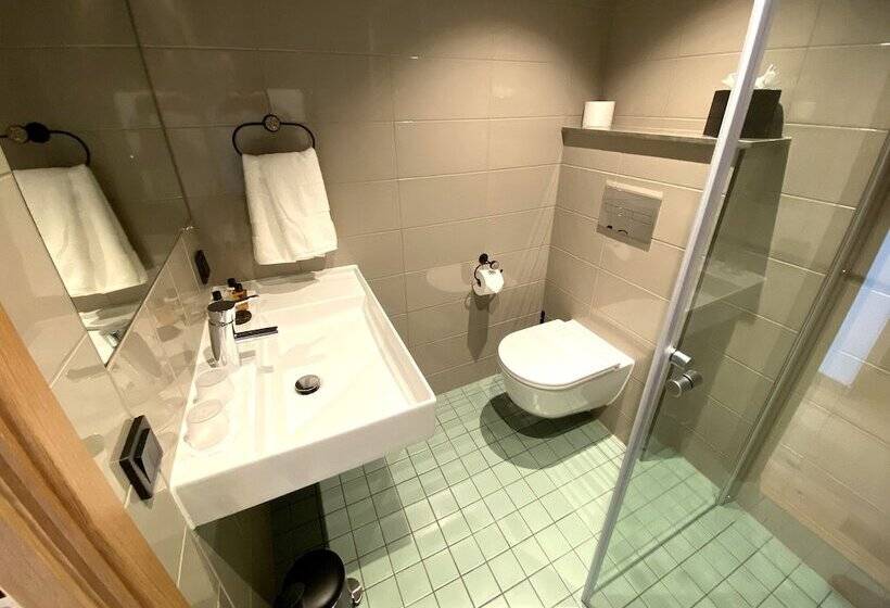 Deluxe Szoba Terasszal, Fritiden Hotell & Kongress