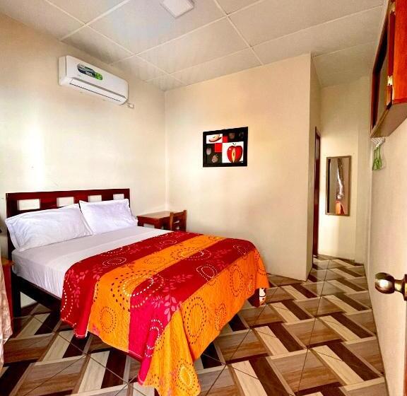 غرفة قياسية, Hostal Laurita Beach