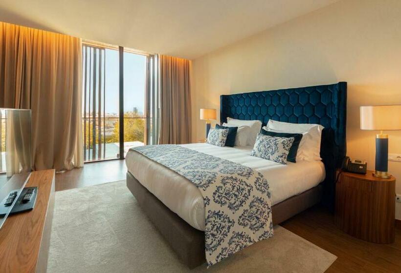 سوئیت پرزیدنت, Boeira Garden Hotel Porto Gaia, Curio Collection By Hilton