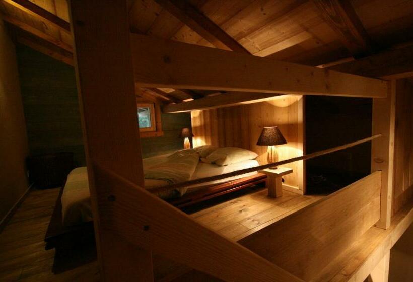 Семейный Номер, Domaine Des Brouilles
