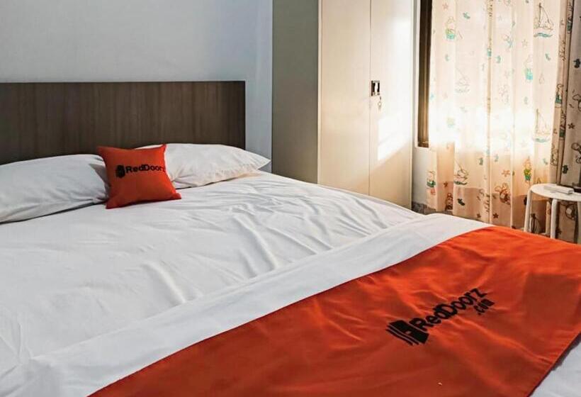 스탠다드 룸, Reddoorz Syariah At Jalan Doktor Warsito Lampung