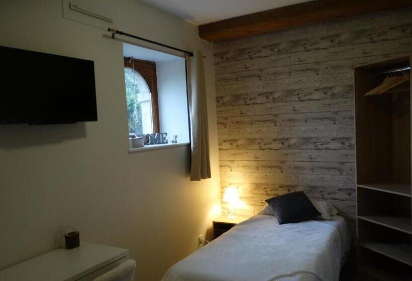 스탠다드 룸, Hôtel Restaurant Le Clos De L 'ancien Pressoir