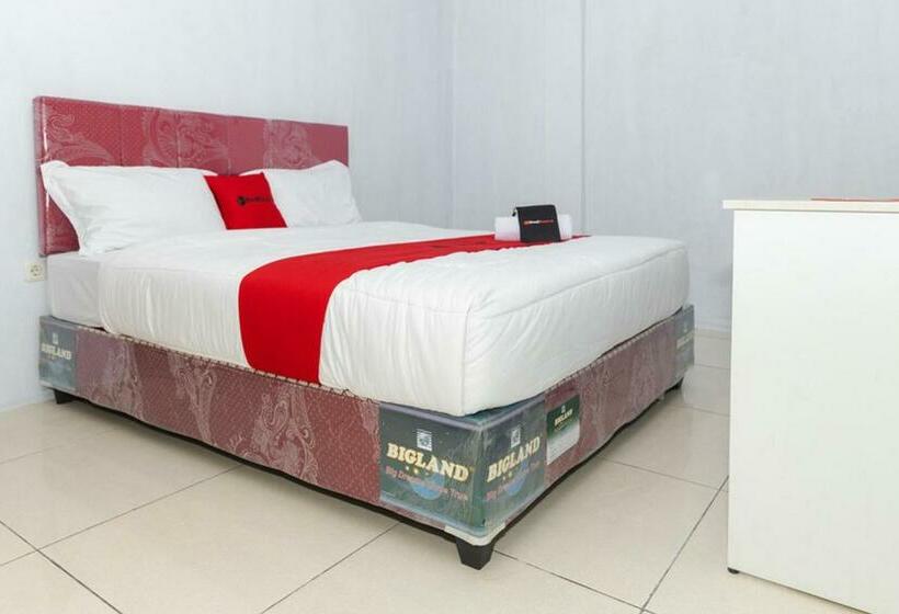 Номер Стандарт, Reddoorz Plus Near Transmart Kairagi Dua Manado