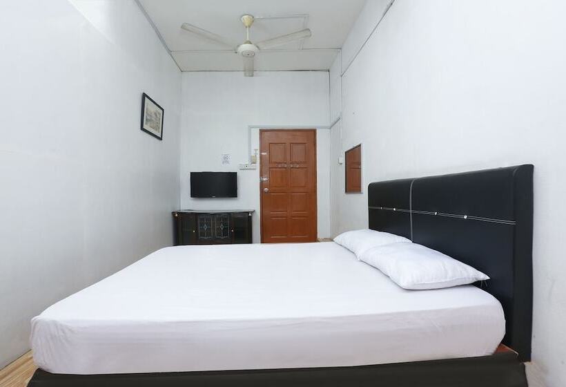 디럭스 룸, Spot On 89755 D&d Budget Inn