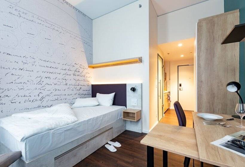 דירת חדר, Stellaris Apartment