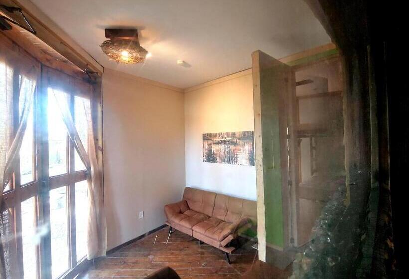 Шале 1 Спальня, Lost River Hostel