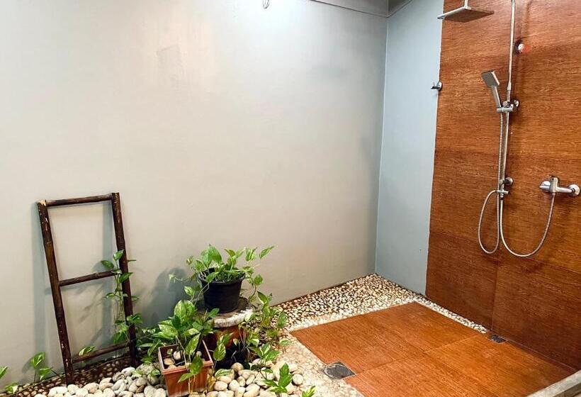 Номер Deluxe Вид на Бассейн, La Villa Khon Kaen