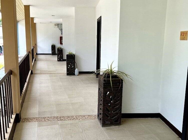 Номер Deluxe с Террасой, La Villa Khon Kaen