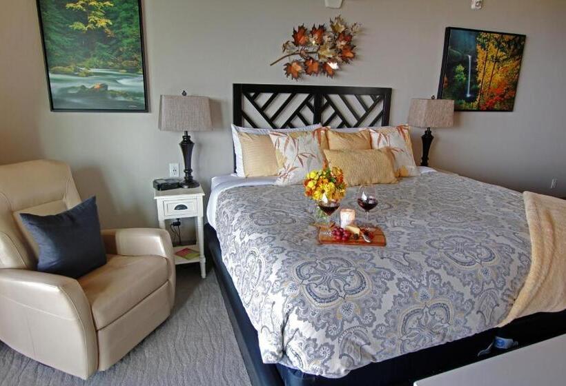 Люкс Deluxe Кровать Кинг, Bella Collina Bed & Breakfast