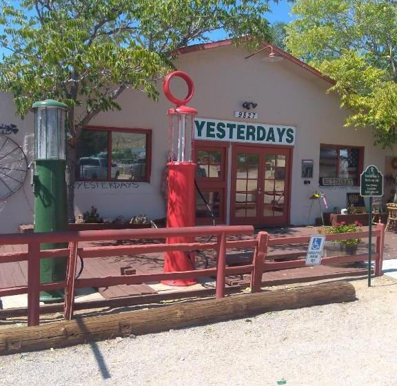Семейный Номер Deluxe, Grand Canyon West Hotel Sheps Miners Inn