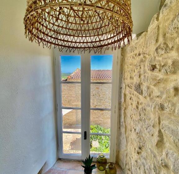 带大床的标准间, La Maison Des Vendangeurs   Table D Hôtes Le Soir Du Jeudi Au Dimanche  Jacuzzi   Balnéo Spa   Acces