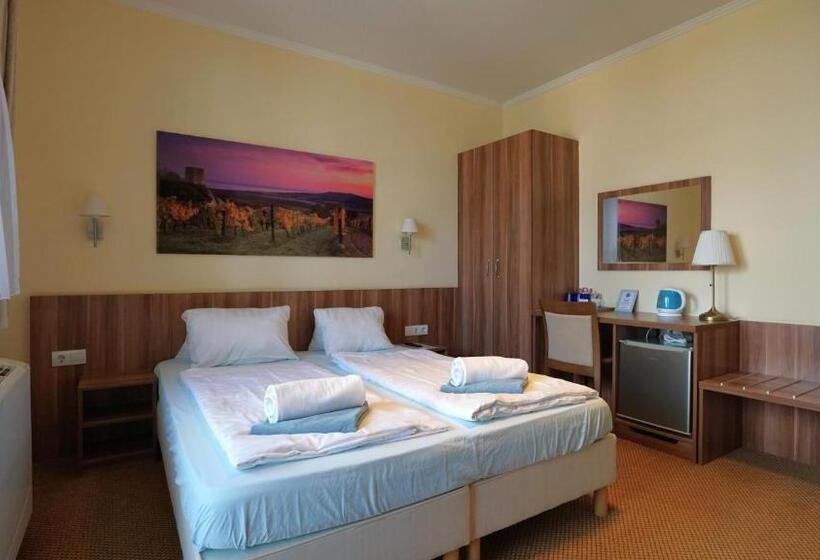 Апартаменты 2 Спальни, Balaton Colors Beach