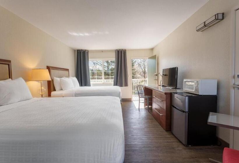 Номер Стандарт, Riverfront Inn Roseburg