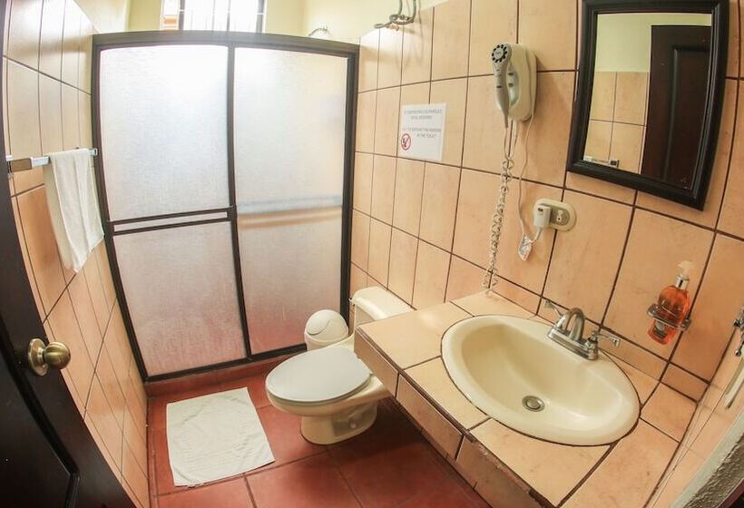 آپارتمان خانوادگی 2 خوابه, Condo S Vista Al Volcan