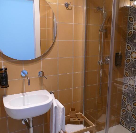 Номер Стандарт, L'ancora B&b