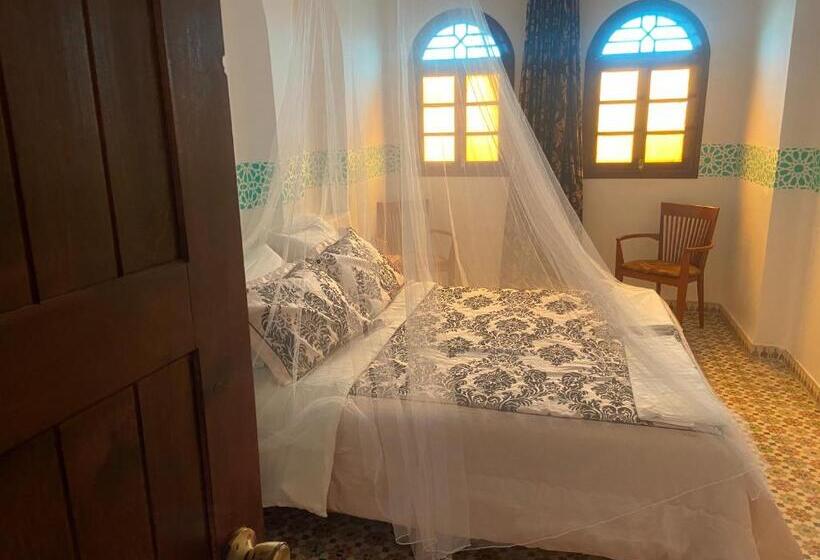 Апартаменты 2 Спальни, Riad Salt River