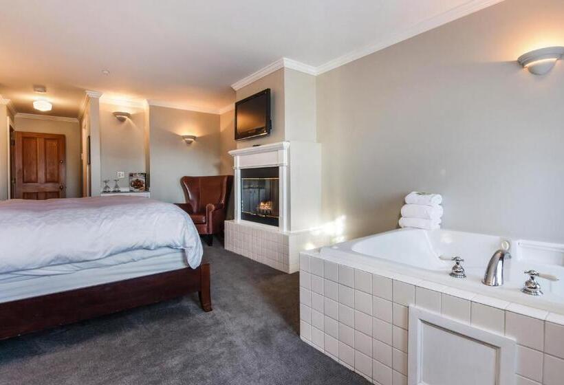 Номер Deluxe Кровать Кинг, Wild Iris Inn