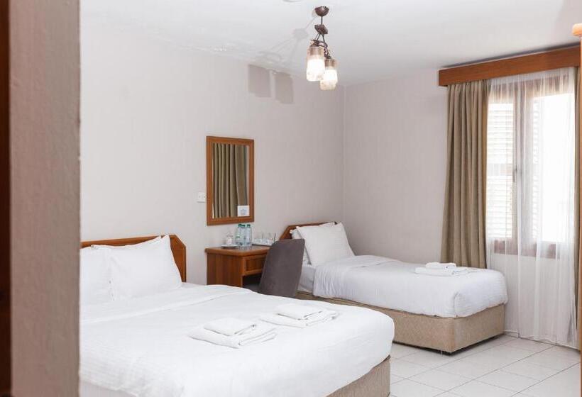 Семейный Номер, Homelike Guest House
