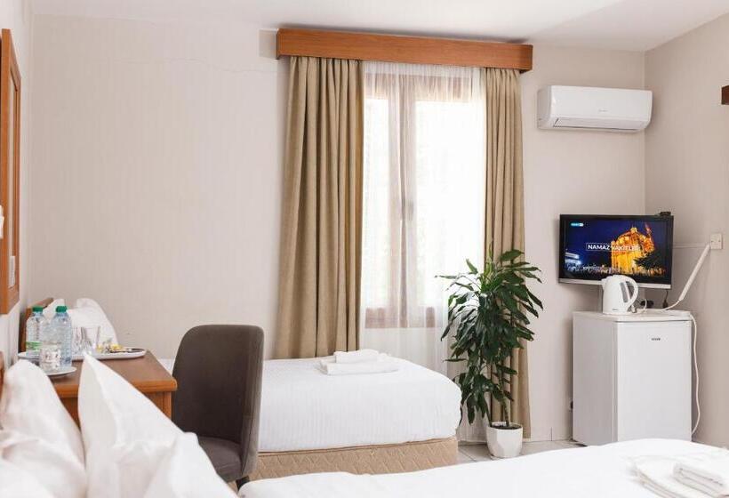 Семейный Номер, Homelike Guest House