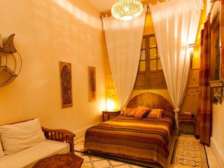 חדר סטנדרט לשלושה, Riad Al Zahia