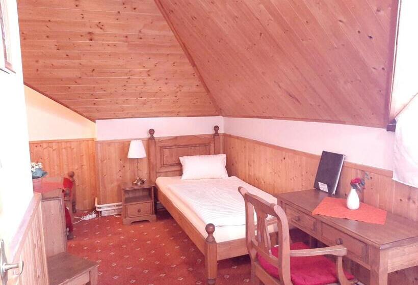 Номер Стандарт Трехместный, Garni Hotel Asas