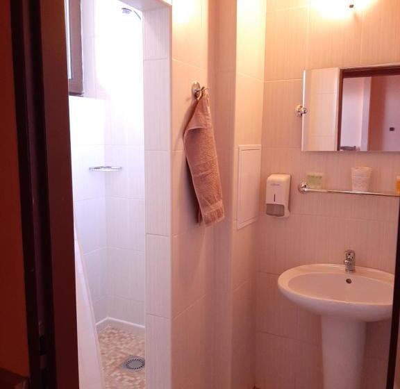 Четырехместный Номер Стандарт, Garni Hotel Asas