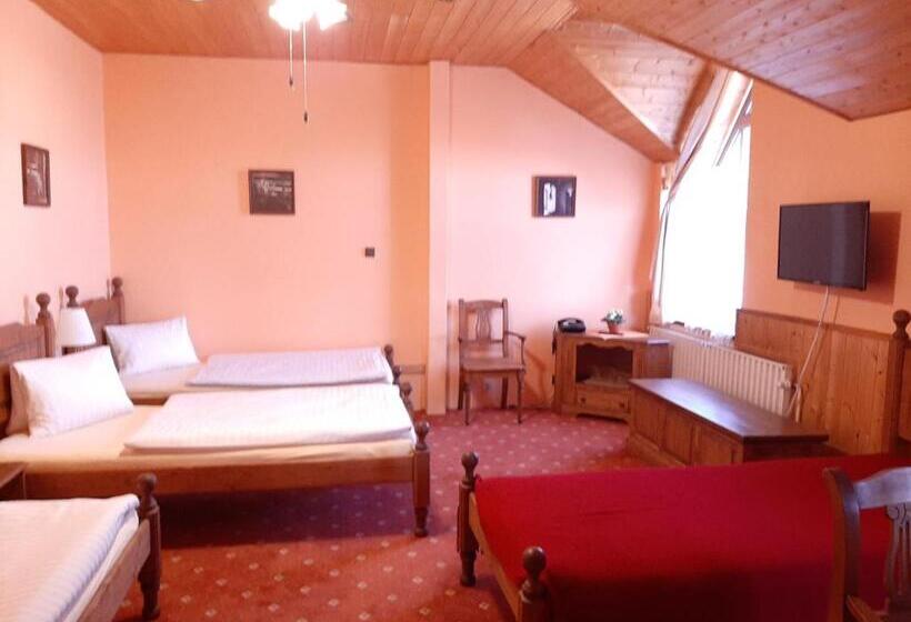 Четырехместный Номер Стандарт, Garni Hotel Asas