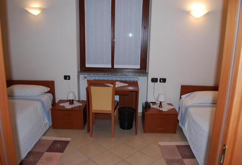 Номер Стандарт, Albergo Sole