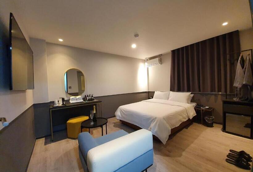 Номер Deluxe, Browndot Hotel Songtan