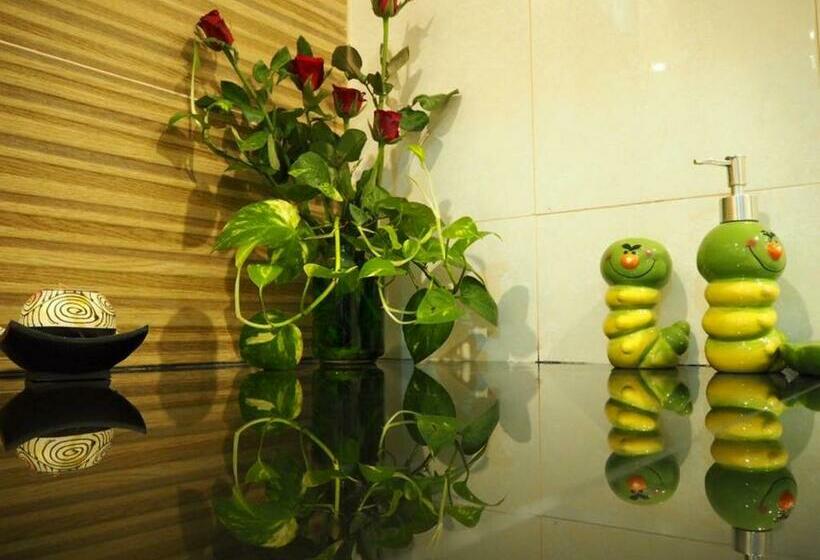 디럭스 룸 킹사이즈 침대, Pakmeng Guesthouse