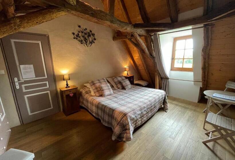 Номер Стандарт Вид на Сад, Chambre D Hôtes La Ferme De La Croix