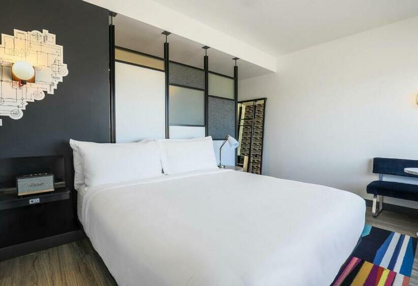 带大床的标准间, Aloft By Marriott Reno Tahoe International Airport