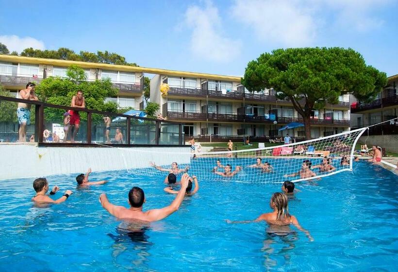 Huoneisto 1 Makuuhuone Allasnäkymä, Aparthotel Comtat Sant Jordi