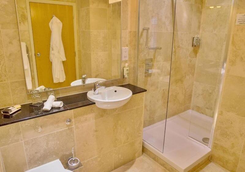 Номер Стандарт, Cobo Bay Hotel