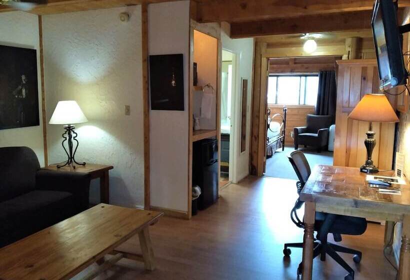스위트, The Boulder Creek Lodge