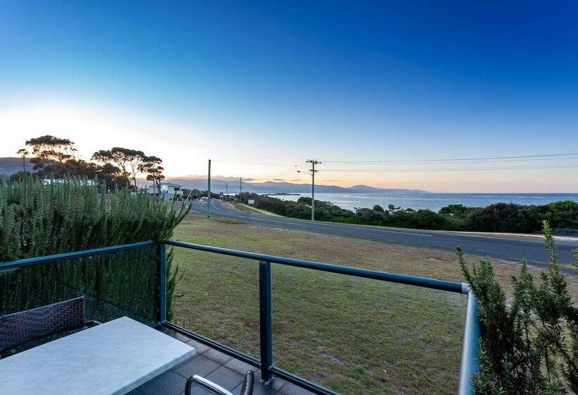 Family Suite, Beachfront Bicheno