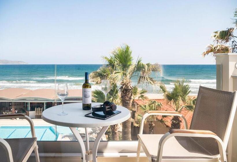 إستوديو قياسى مطل على البحر, Nektar Beach