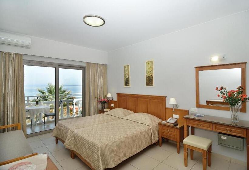 إستوديو قياسى مطل على البحر, Nektar Beach