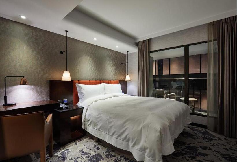 اتاق استاندارد با بالکن, Tango Inn Taipei Zhongshan