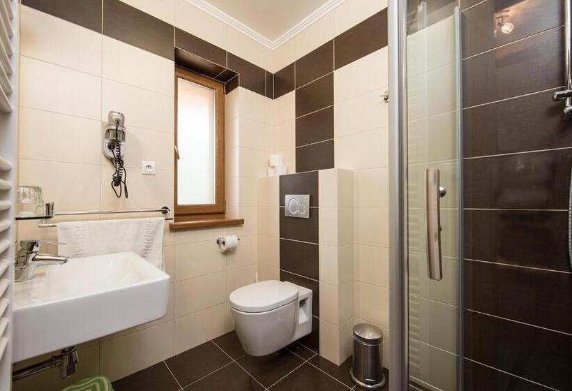 Номер Стандарт, Horský Hotel Kristína
