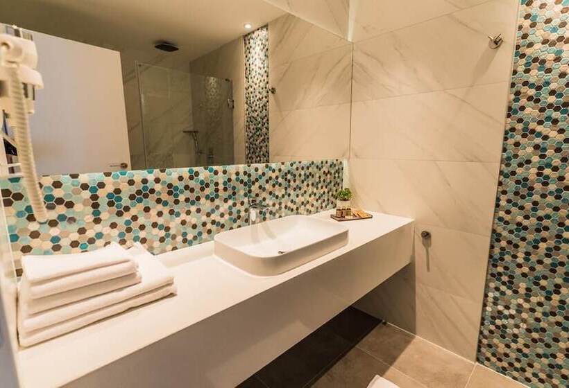 اتاق لوکس, Aventus